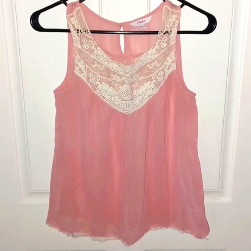 Sleveless blouse